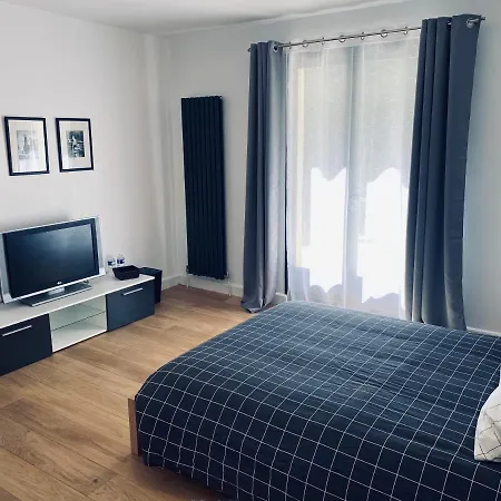 Bed & Breakfast Oak'wood La Queue-les-Yvelines